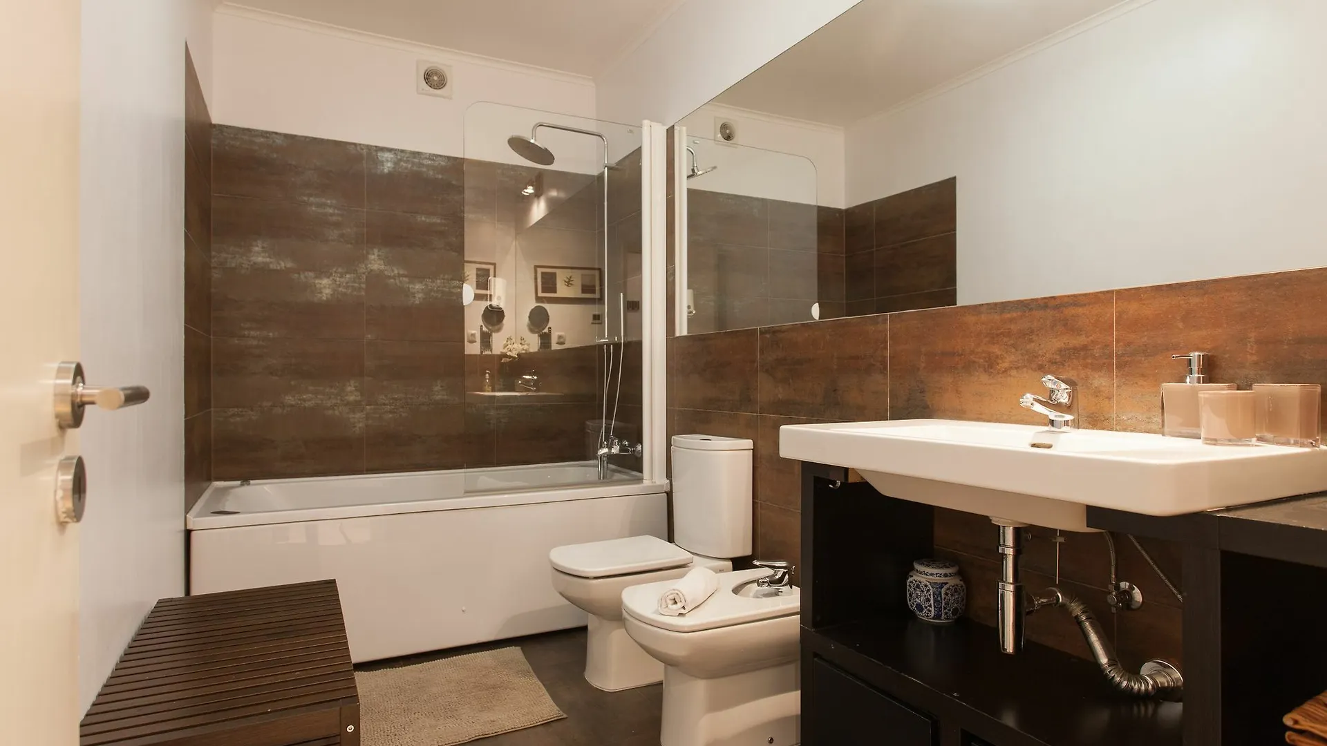 Liberty Penthouse Three-Bedroom Apartment - By Lu Holidays Lisboa