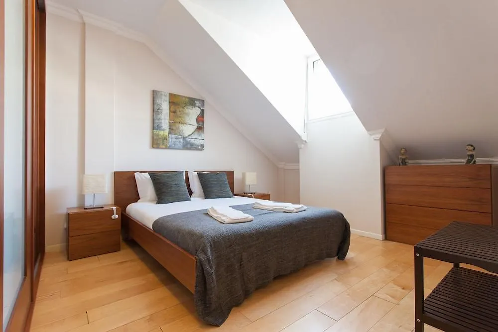 Liberty Penthouse Three-Bedroom Apartment - By Lu Holidays Lisboa 0*,  Portugal