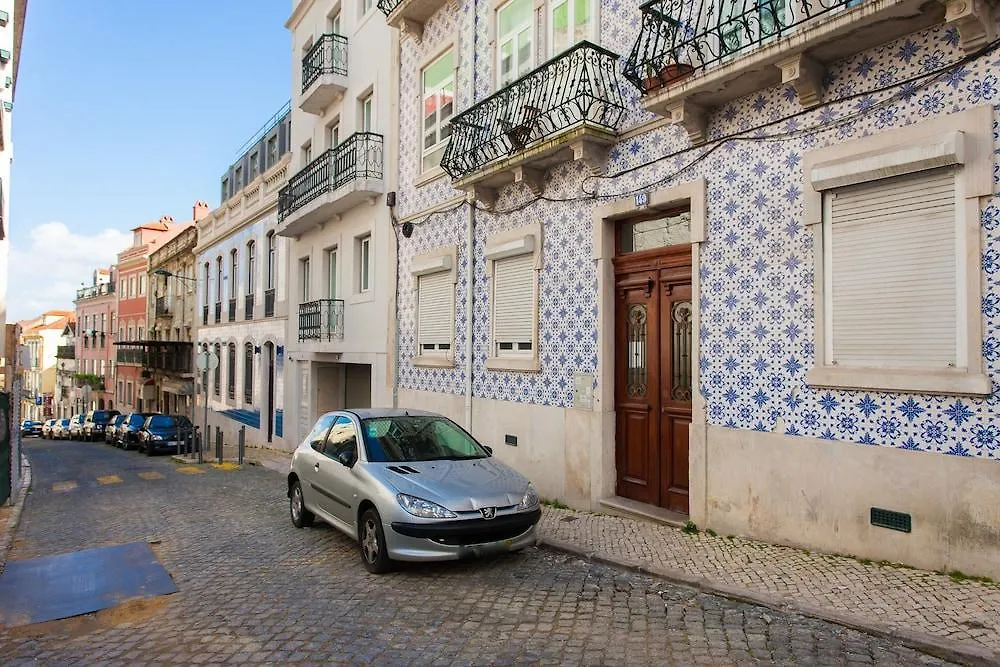 Liberty Penthouse Three-Bedroom Apartment - By Lu Holidays Lisboa